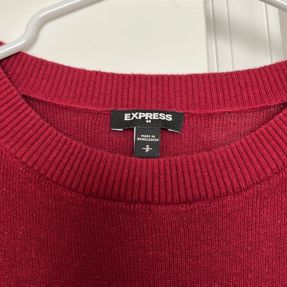 Express Sweater - Picture 3 of 3